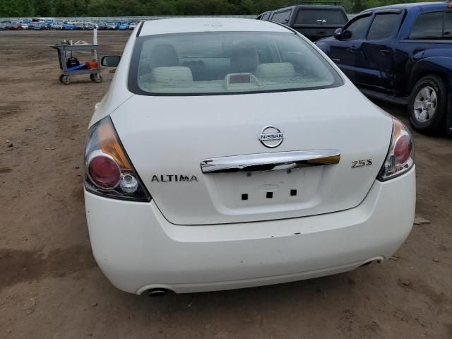 2010 Nissan Altima Base