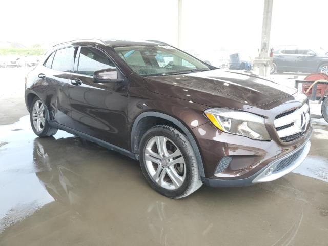 2015 Mercedes-Benz GLA 250