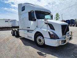 Vehiculos salvage en venta de Copart Louisville, KY: 2012 Volvo VN VNL