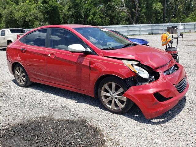 2012 Hyundai Accent GLS