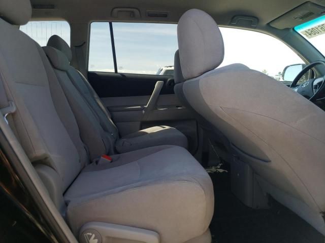 2013 Toyota Highlander Base