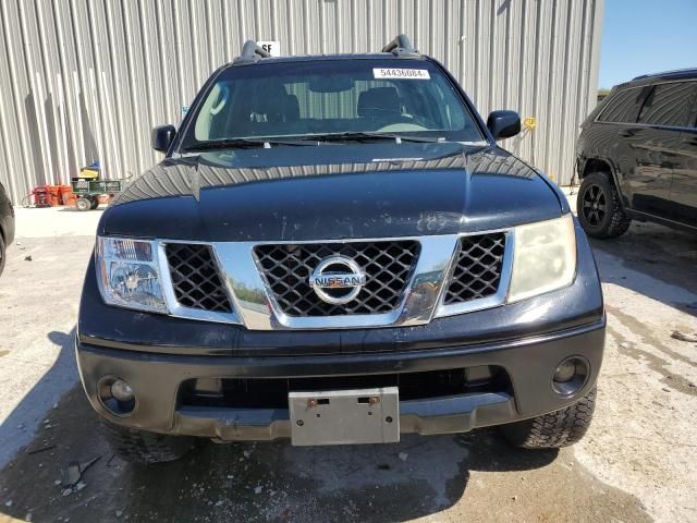 2005 Nissan Frontier Crew Cab LE