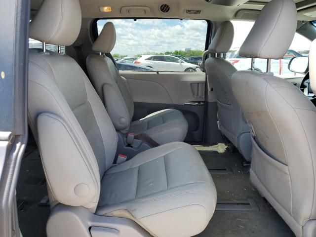 2015 Toyota Sienna XLE