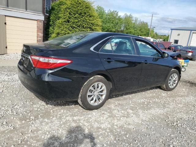 2017 Toyota Camry LE