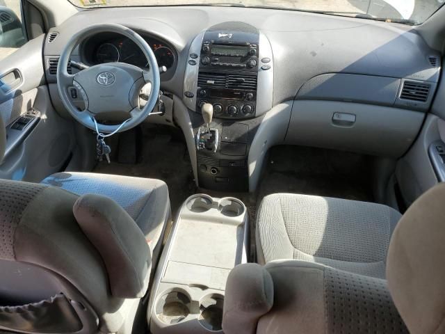 2006 Toyota Sienna CE