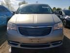 2014 Chrysler Town & Country Touring L