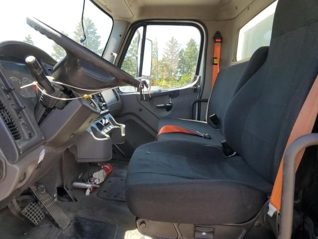 2015 Freightliner M2 106 Medium Duty