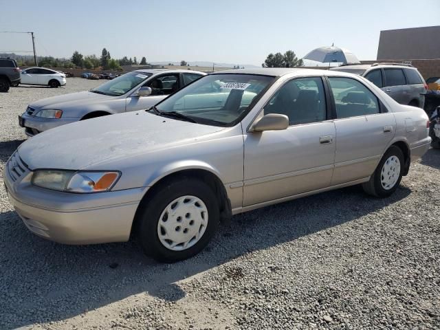 1999 Toyota Camry CE