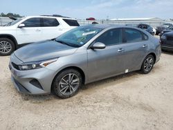 Flood-damaged cars for sale at auction: 2022 KIA Forte FE