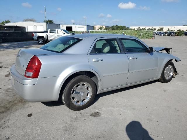 2005 Chrysler 300 Touring