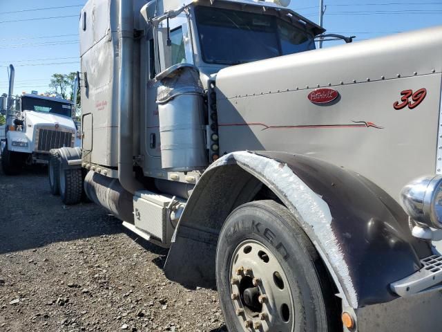 2006 Peterbilt 379