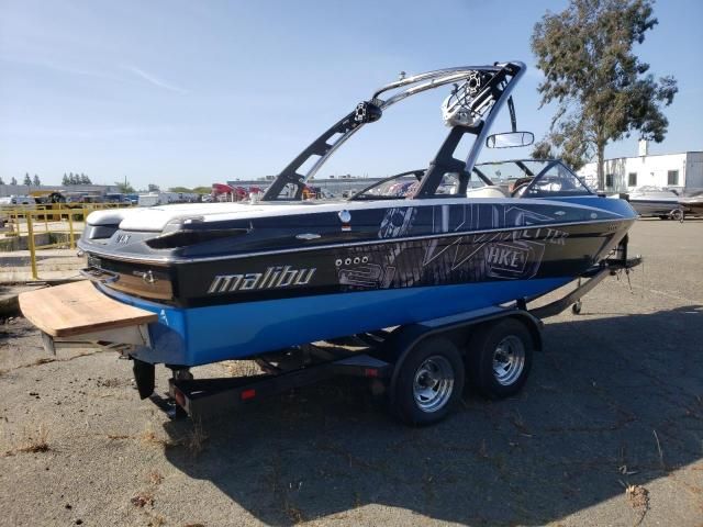 2012 Malibu Boat