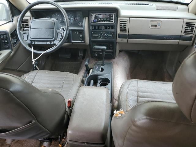 1995 Jeep Grand Cherokee Laredo