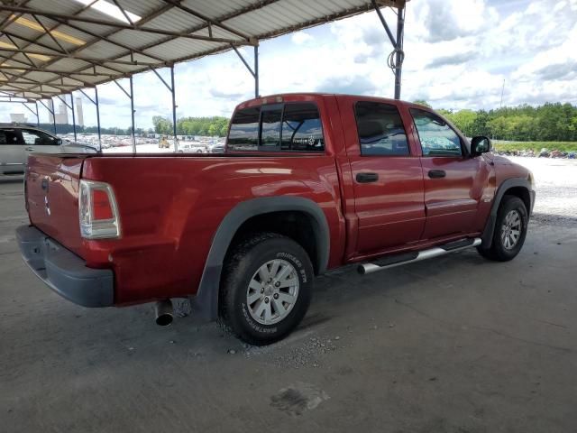 2006 Mitsubishi Raider Durocross