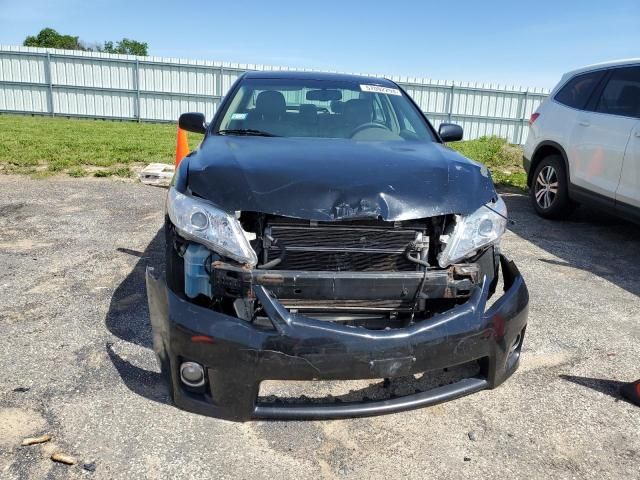 2011 Toyota Camry Hybrid