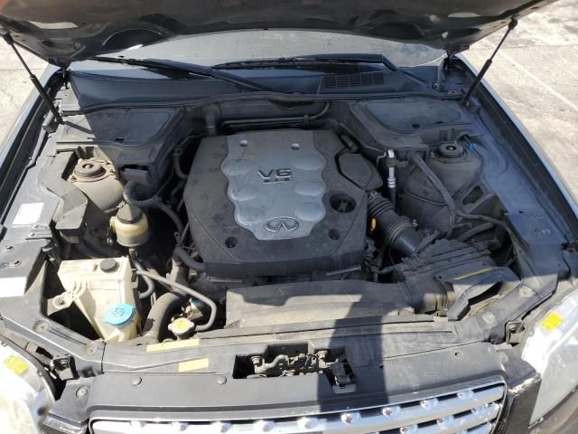 2005 Infiniti FX35