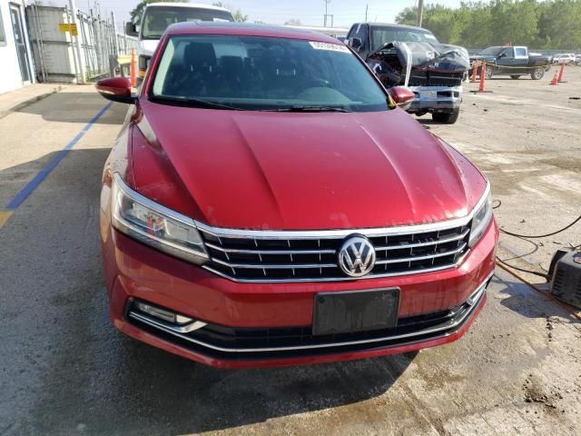 2016 Volkswagen Passat SE