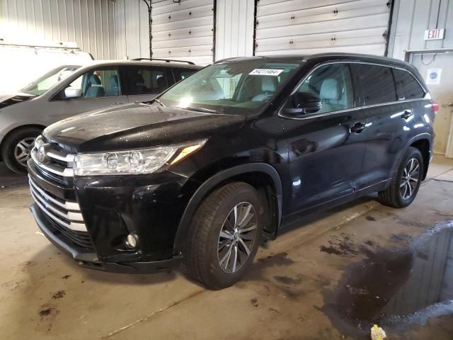 2018 Toyota Highlander SE