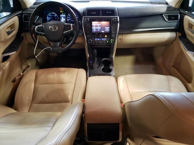 2016 Toyota Camry Hybrid