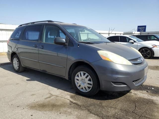 2006 Toyota Sienna CE