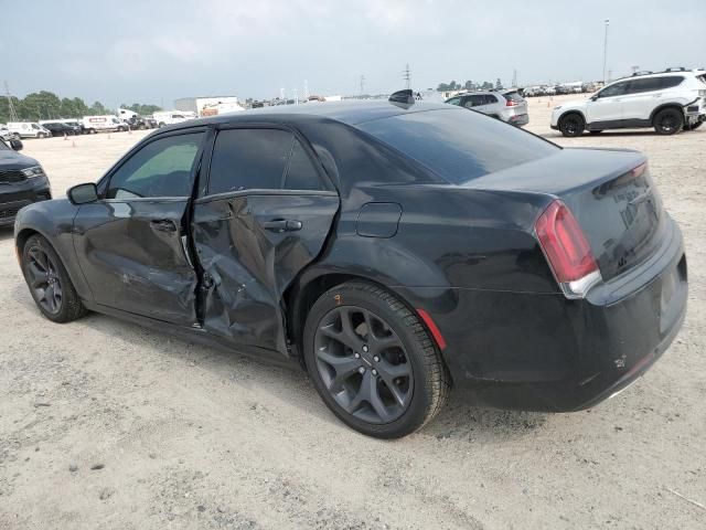 2021 Chrysler 300 Touring