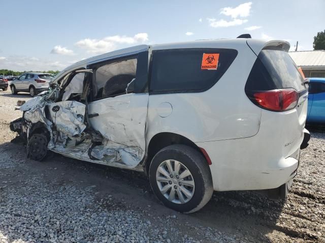 2021 Chrysler Voyager L