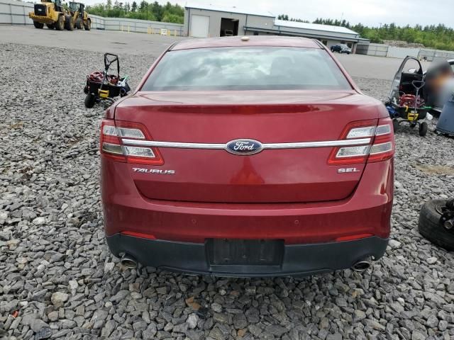 2013 Ford Taurus SEL