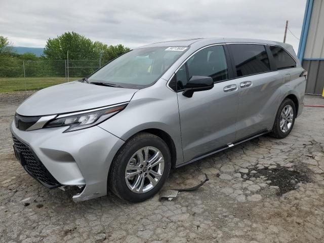 2023 Toyota Sienna XSE