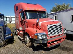 Camiones salvage sin ofertas aún a la venta en subasta: 1998 Freightliner Conventional FLC120