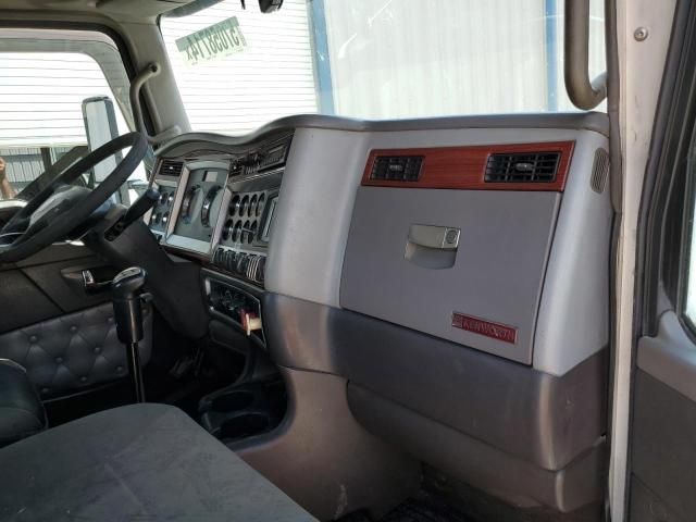 2009 Kenworth Construction T660