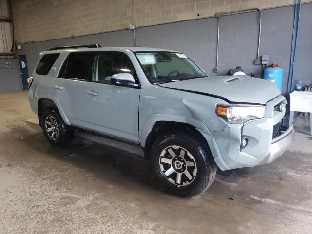 2023 Toyota 4runner SE