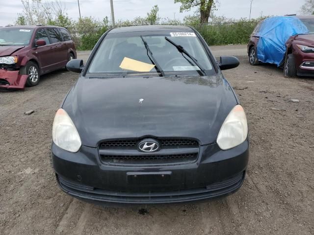 2008 Hyundai Accent Base