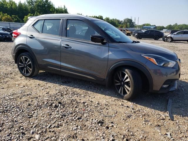 2020 Nissan Kicks SR