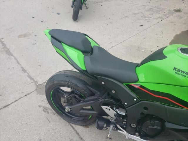 2022 Kawasaki ZX1002 L