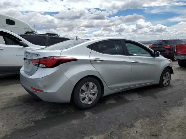 2016 Hyundai Elantra SE