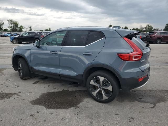 2023 Volvo XC40 Plus