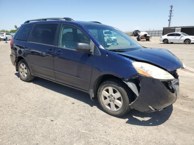 2006 Toyota Sienna CE