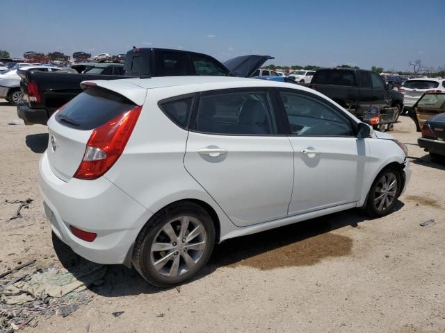 2013 Hyundai Accent GLS