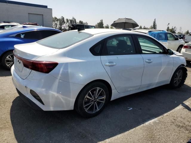 2022 KIA Forte FE