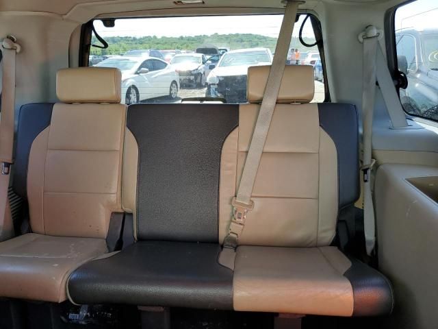 2013 Nissan Armada Platinum