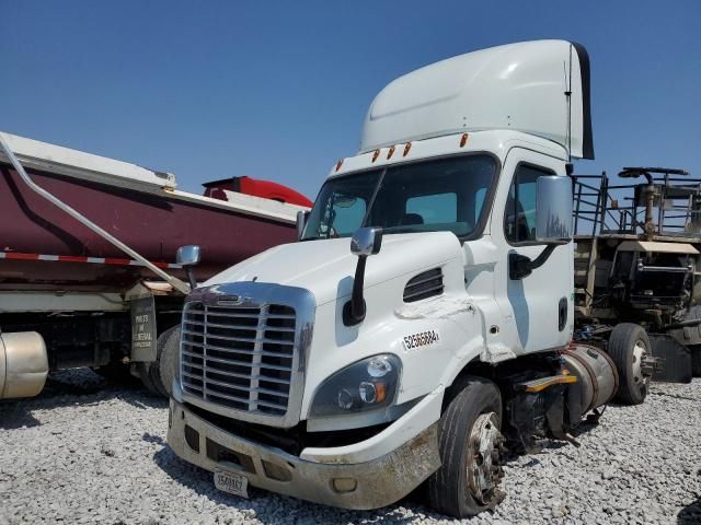 2017 Freightliner Cascadia 113