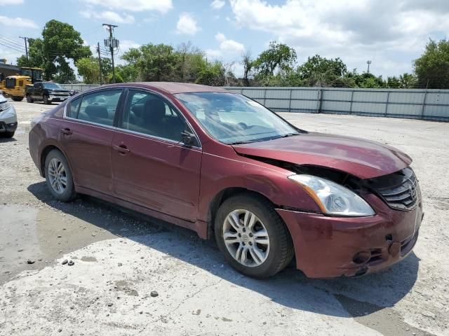 2010 Nissan Altima Base