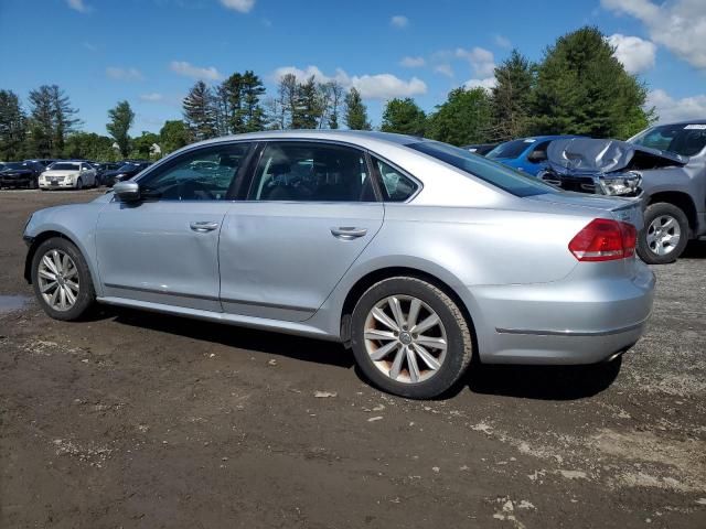 2013 Volkswagen Passat SEL