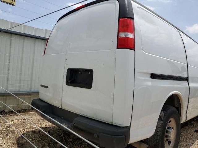 2021 Chevrolet Express G2500