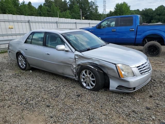 2010 Cadillac DTS Luxury Collection