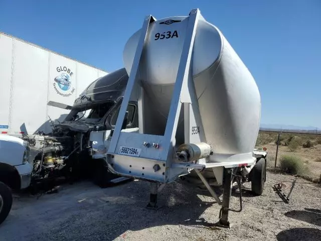 2020 Other 2020 Bren Tank Trailer