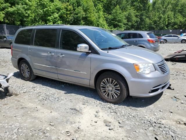 2014 Chrysler Town & Country Limited