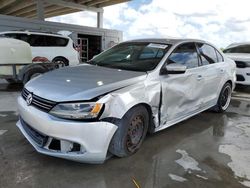 Salvage vehicles for parts for sale at auction: 2013 Volkswagen Jetta SE