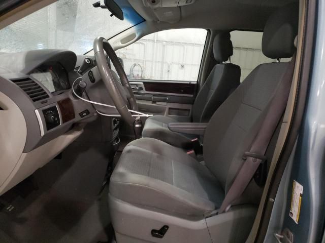 2010 Chrysler Town & Country Touring