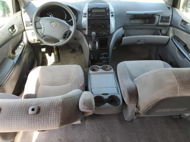 2007 Toyota Sienna CE